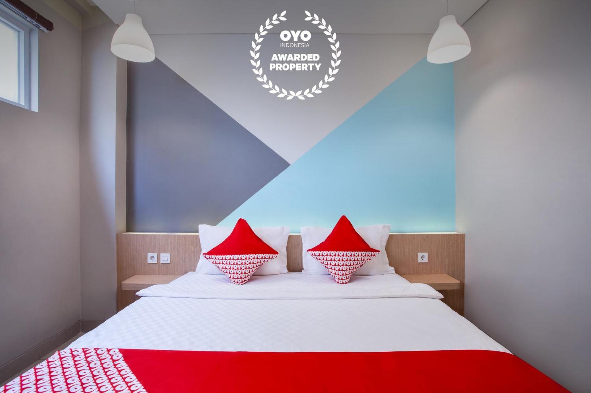 Super Oyo Flagship 101 Apple Platinum Hotel Jakarta Exterior photo