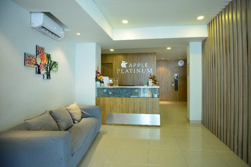 Super Oyo Flagship 101 Apple Platinum Hotel Jakarta Exterior photo